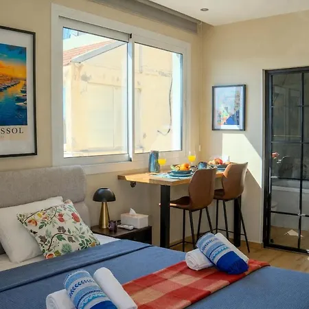 Lover's Nest With Jacuzzi Brand New * Limassol